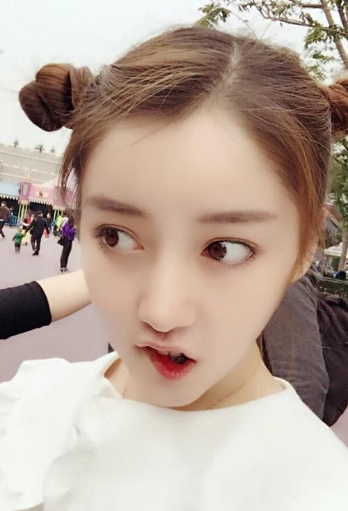 Ů߱ӷ 쳱Ůϵ