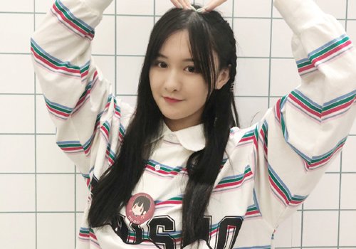 软趴趴非得烫过才能扎吗 软发质多备几个小皮筋扎发轻松过关