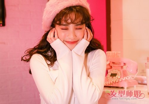 24곤Ů˫β鶯Ů ϵ˫β