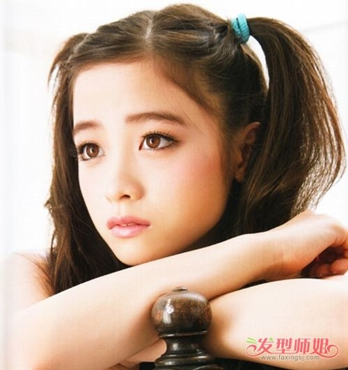 24곤Ů˫β鶯Ů ϵ˫β