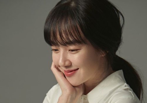 女孩子习惯有刘海扎什么发型好看 刘海发型怎么扎你的闺蜜已经学会了